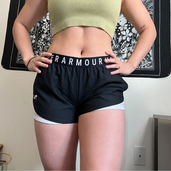 Under armor running shorts - Picture 2 of 8